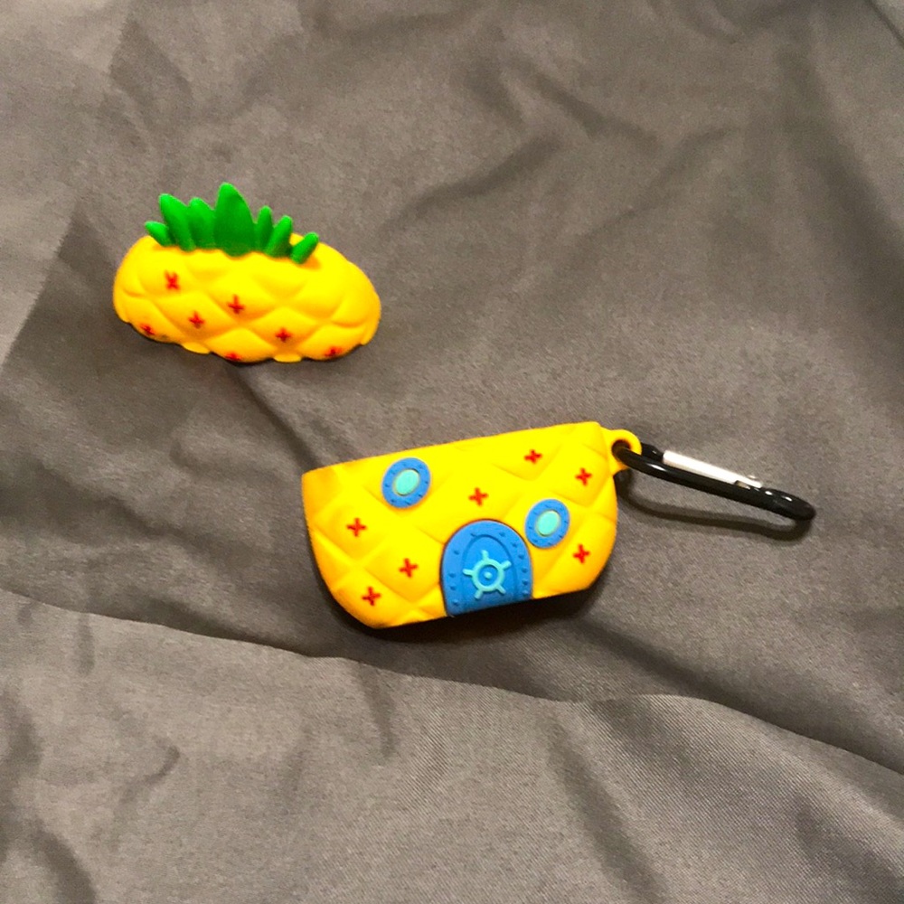 Sponge bob house AirPod pro case!